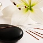 Kısırlık sürecinde akupunkturun kişiye özel, tamamlayıcı bir destek yaklaşımı olarak değerlendirildiğini gösteren temsili görsel